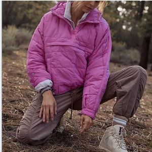 NWOT Free People Pippa packable puffer pullover in Viola size S